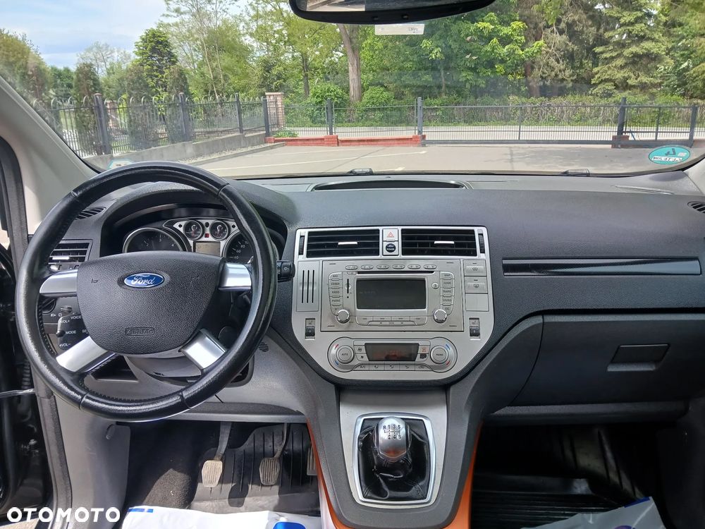 Ford Kuga 2.0 TDCi Titanium - 18