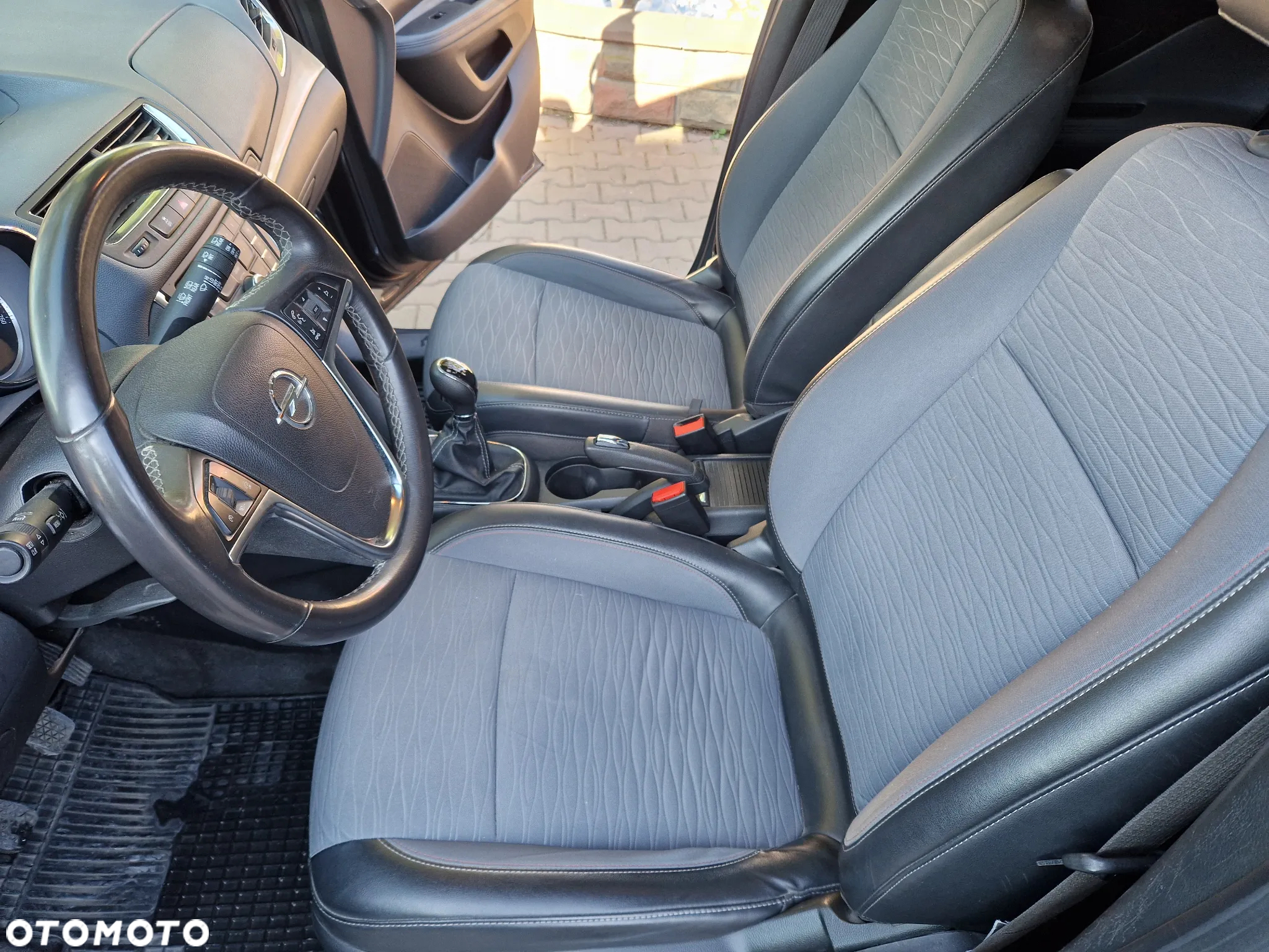 Opel Mokka 1.6 Cosmo S&S - 23