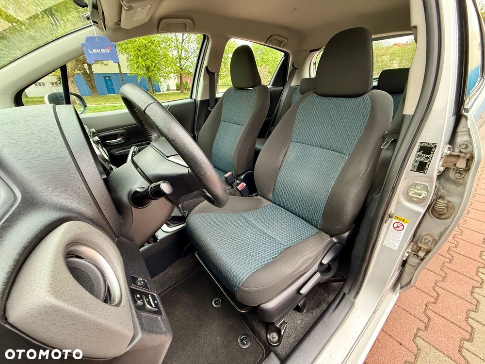 Toyota Yaris 1.33 VVT-i Edition - 13