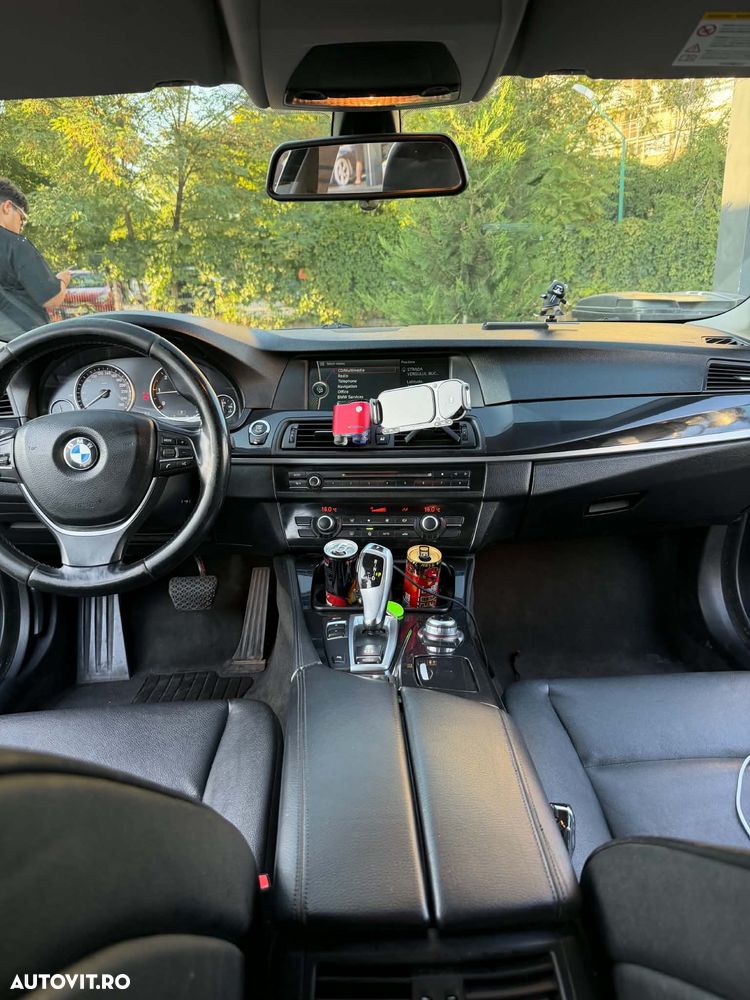 BMW Seria 5 525d Aut. - 5