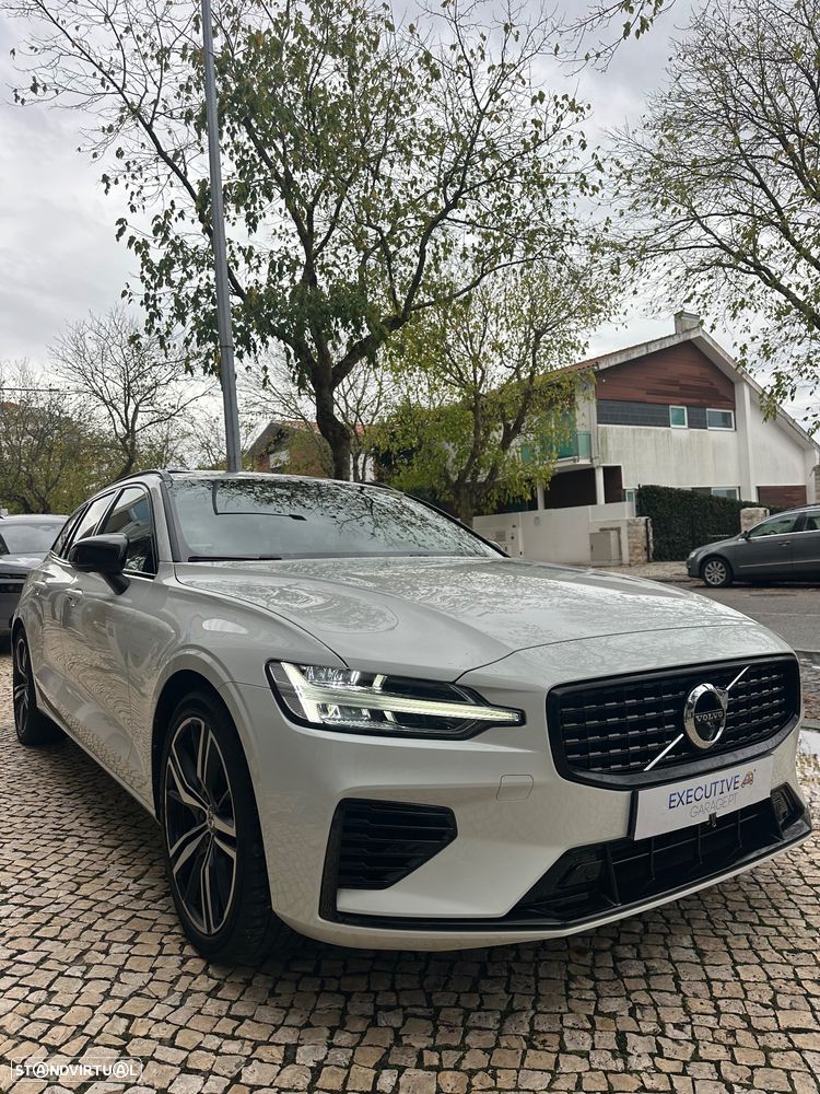 Volvo V60 2.0 T8 AWD TE R-Design - 2