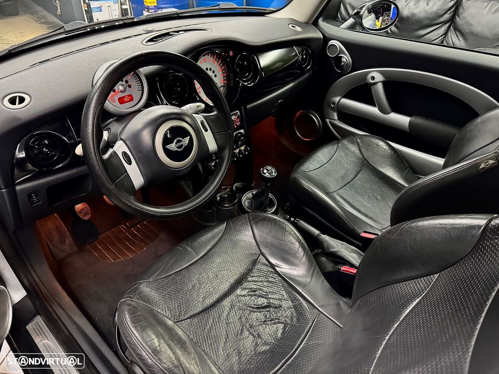 MINI 3 Portas Cooper Parklane - 12