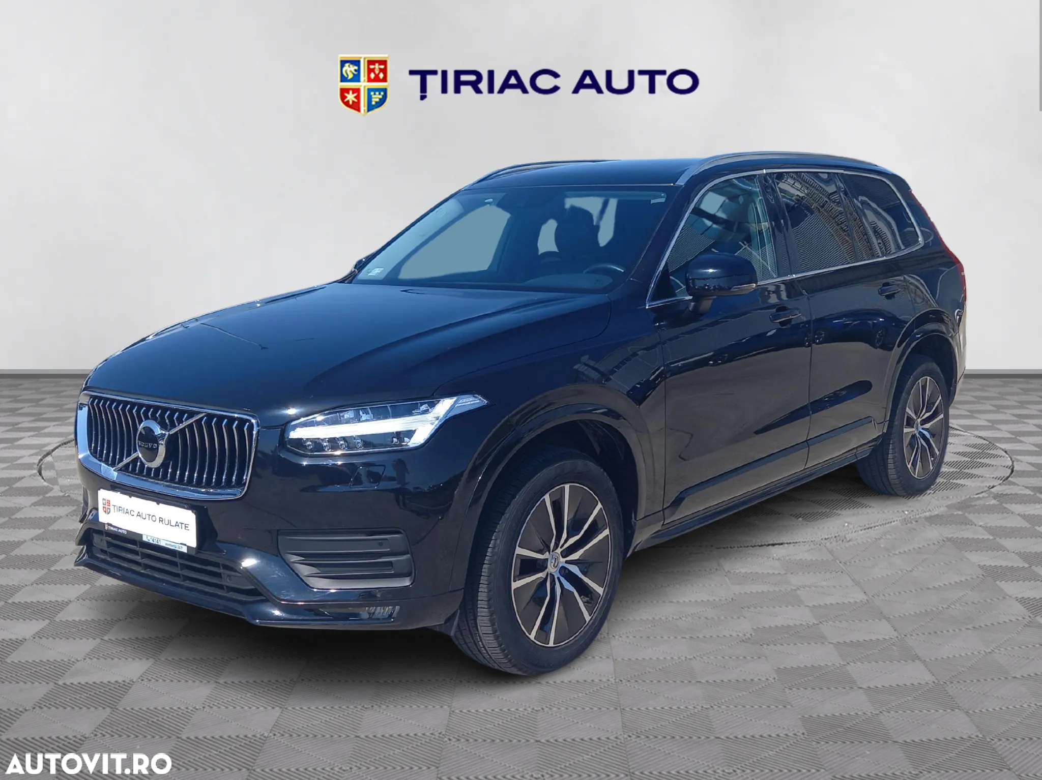 Volvo XC 90 B5 D AWD Geartronic Momentum Pro - 2