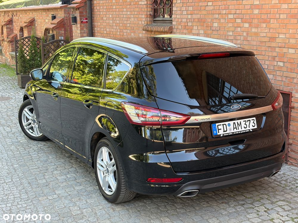 Ford S-Max 2.0 TDCi 4WD Titanium PowerShift - 12