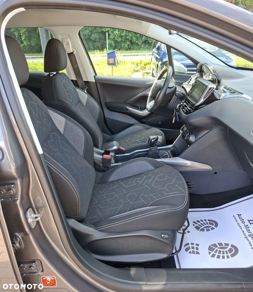 Peugeot 2008 1.6 BlueHDi Style - 10