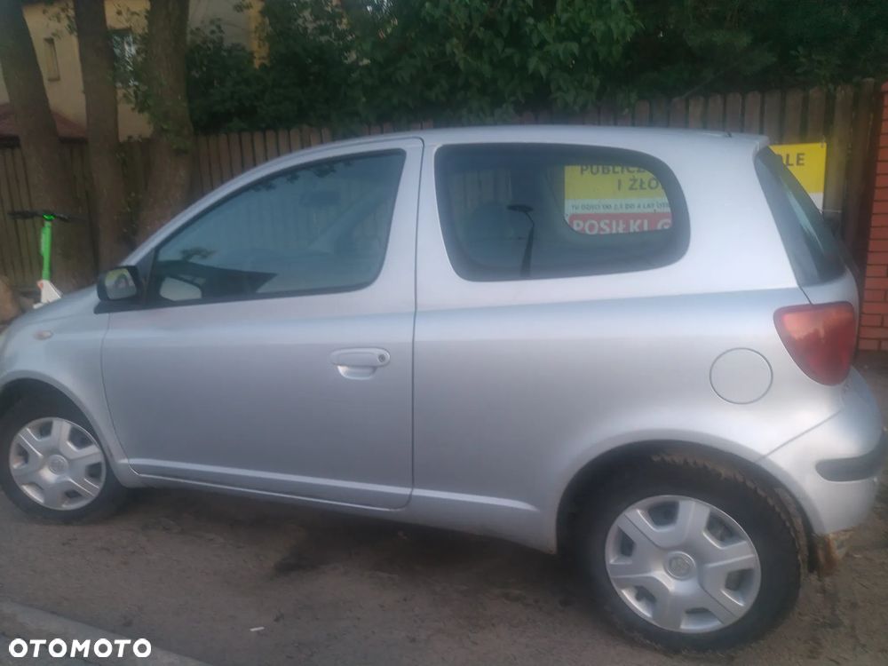Toyota Yaris 1.3 Luna - 9