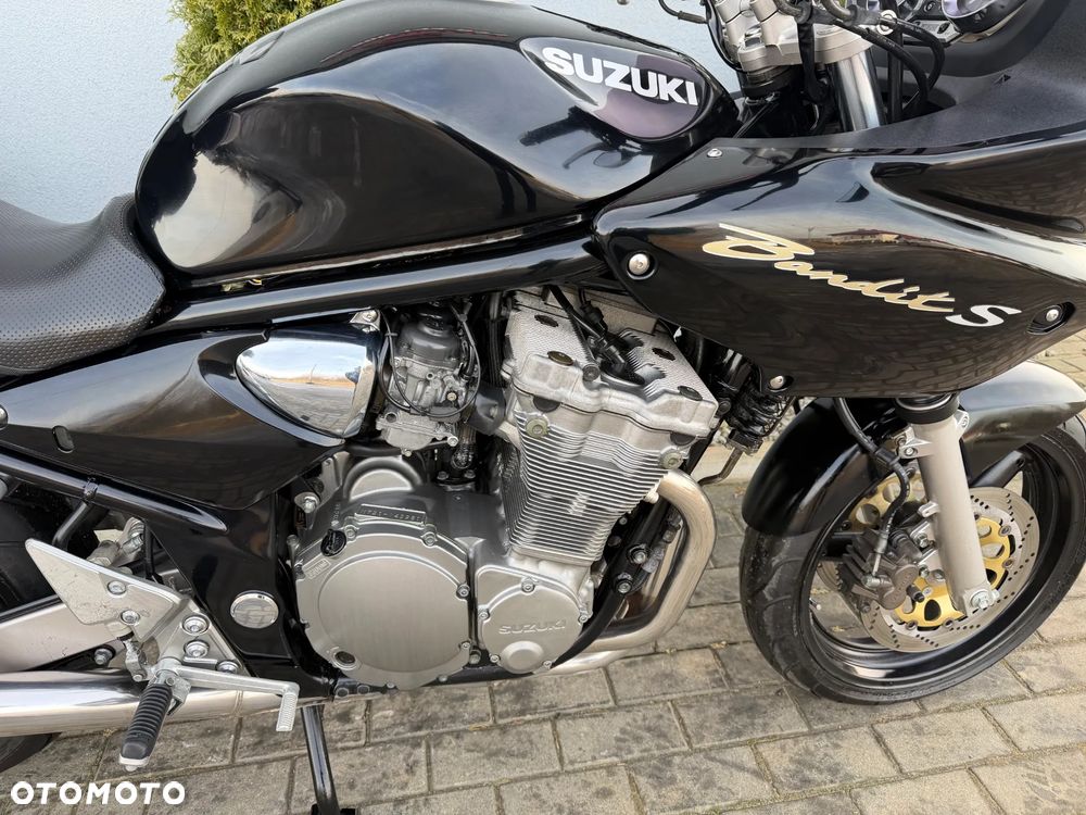 Suzuki Bandit - 12