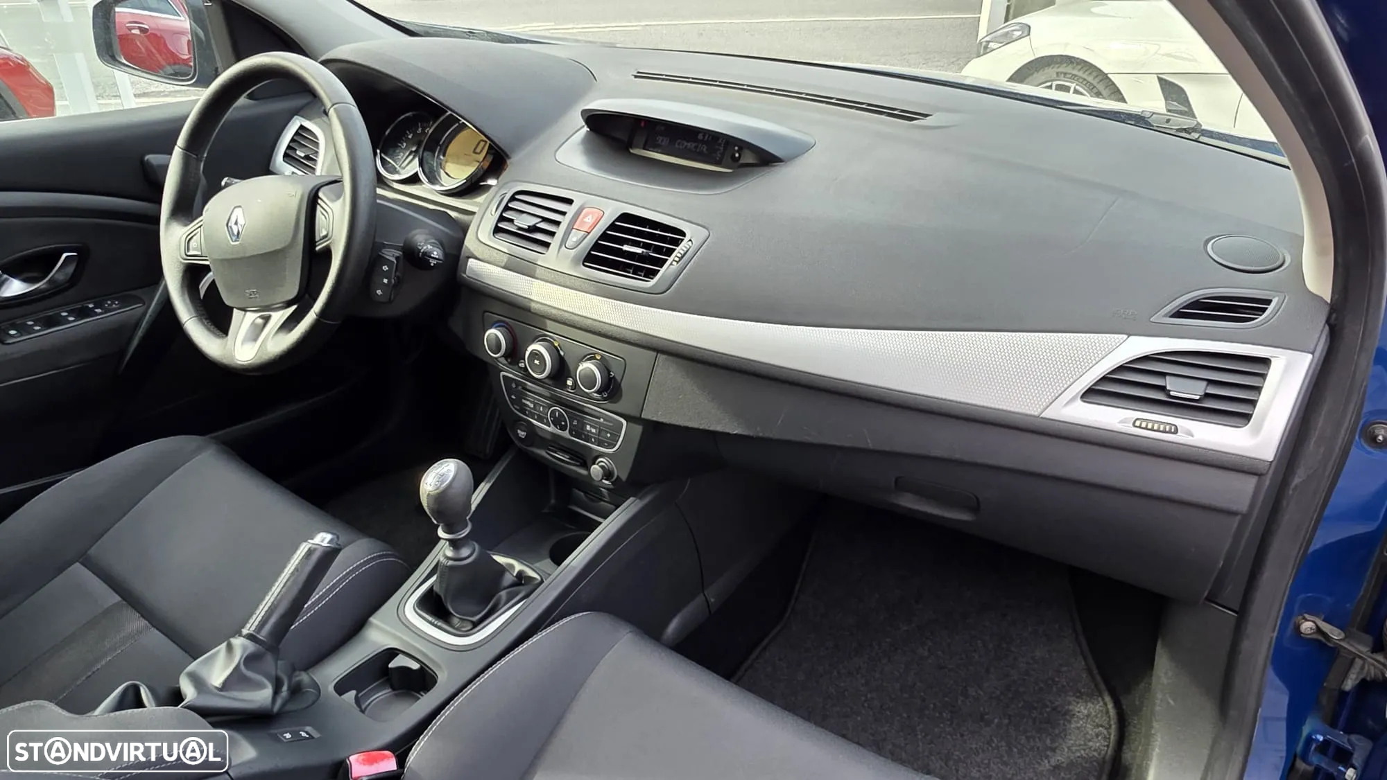 Renault Mégane 1.4 TCE Dynamique S - 10