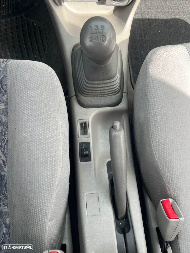 Toyota Corolla - 5