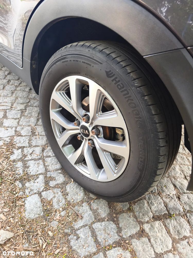 Kia Sportage - 16