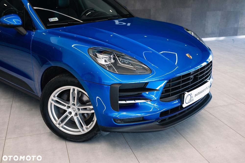 Porsche Macan Standard - 40
