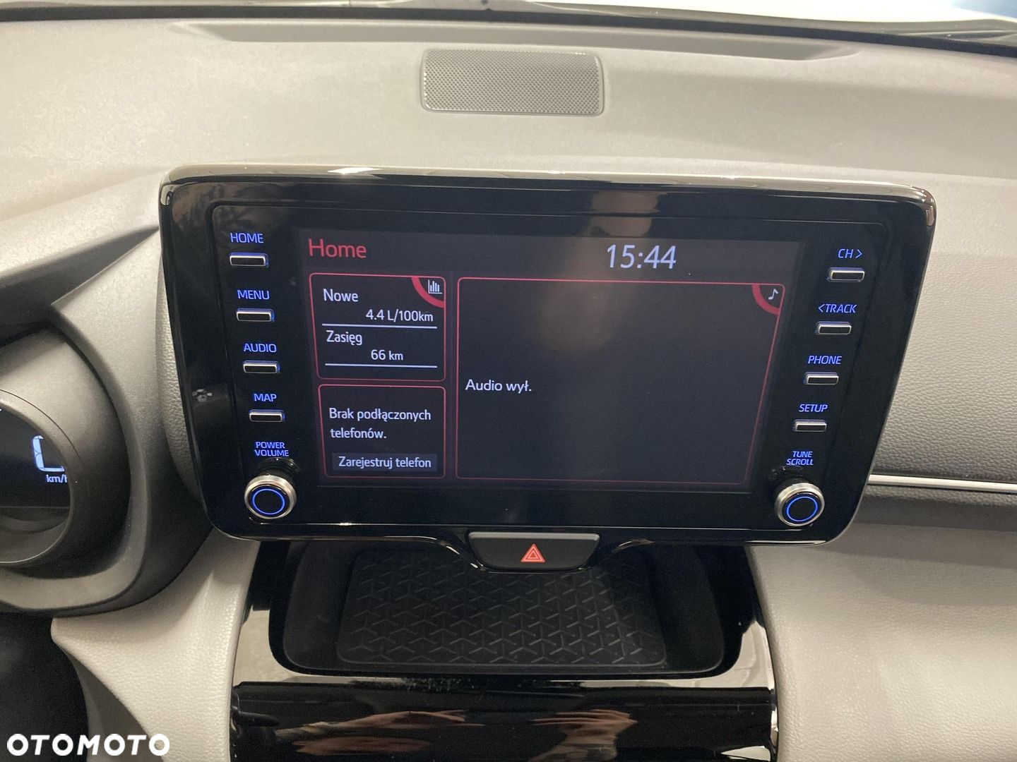 Toyota Yaris Cross - 16