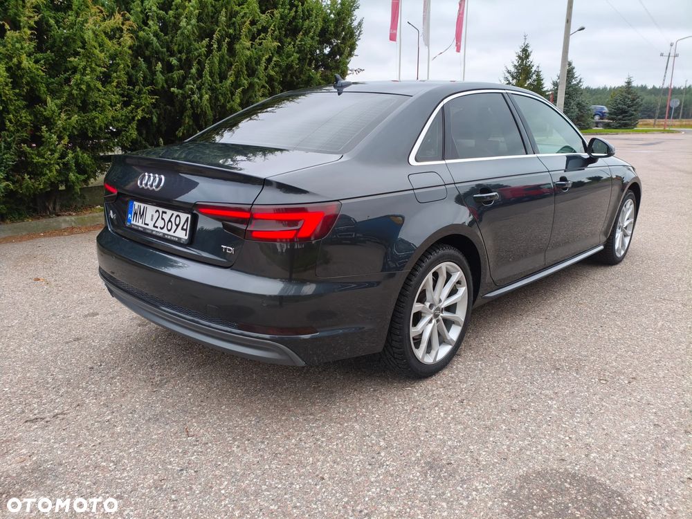 Audi A4 - 4