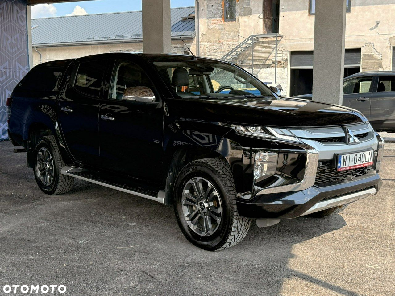 Mitsubishi L200 2.2 d DC Instyle Plus - 4