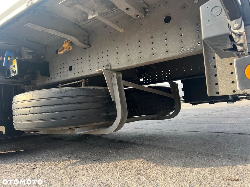 Schmitz Cargobull SCB S3T - 10