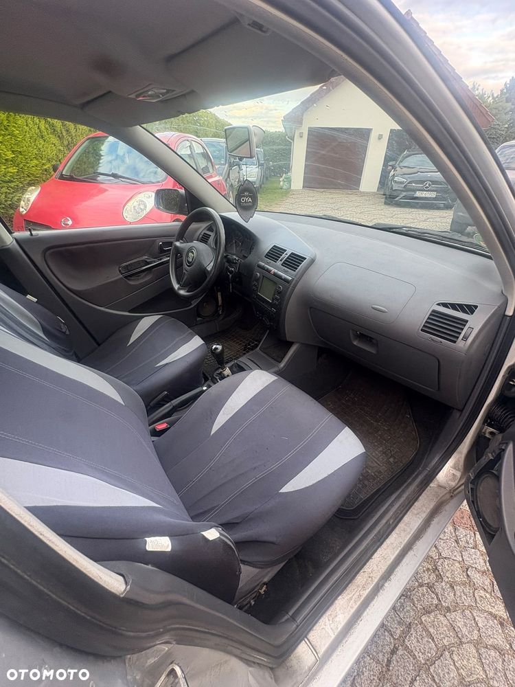 Seat Ibiza 1.4i Select - 13