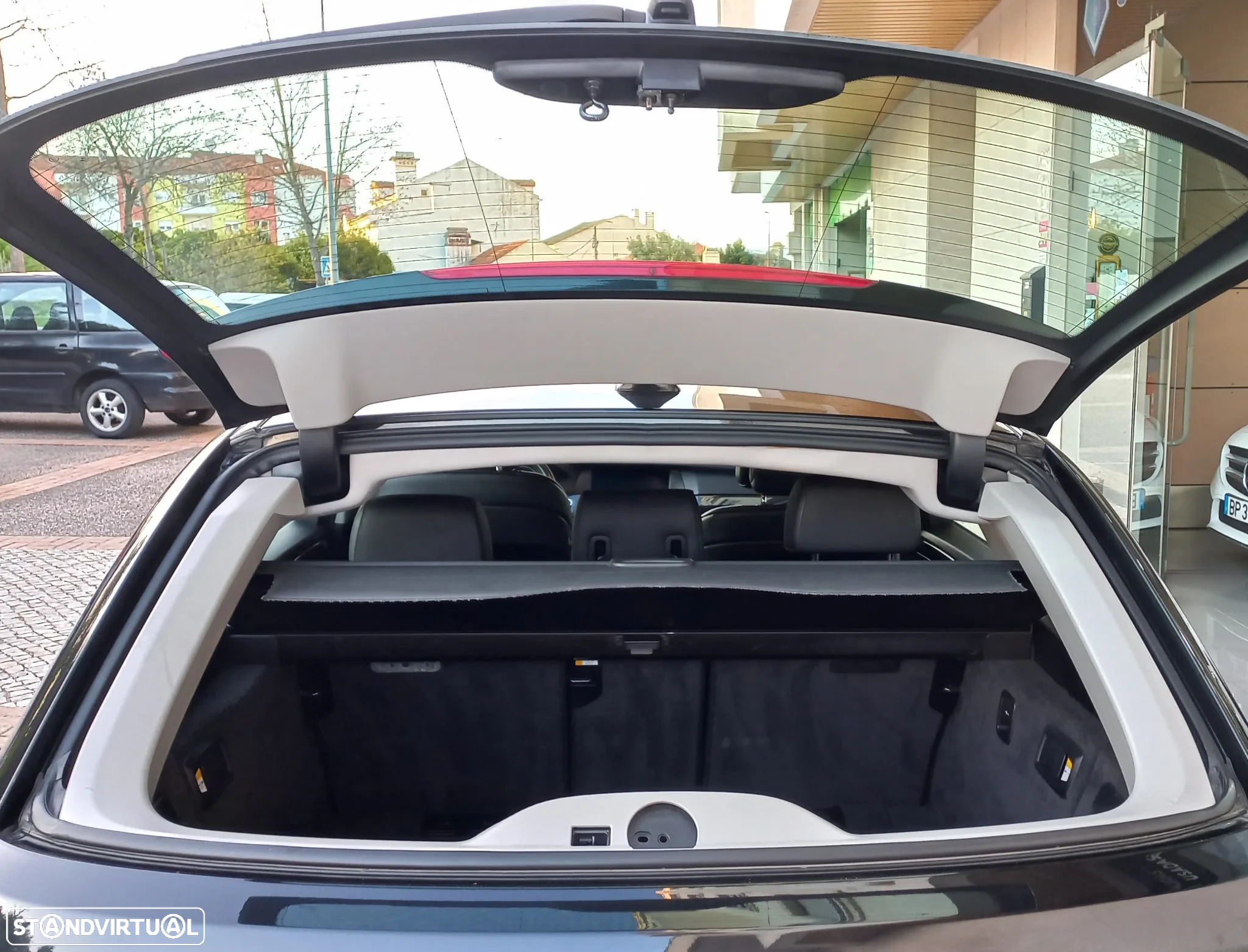 BMW 520 d Exclusive Auto 129g - 18