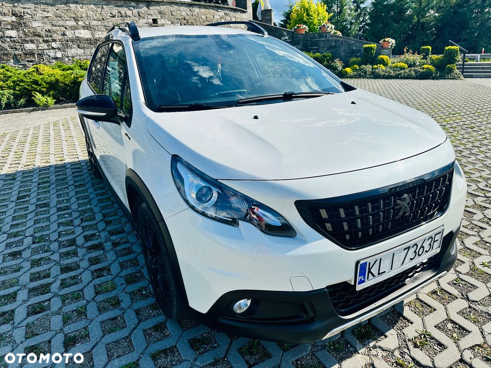 Peugeot 2008 1.2 Pure Tech GPF Allure S&S EAT6 - 6