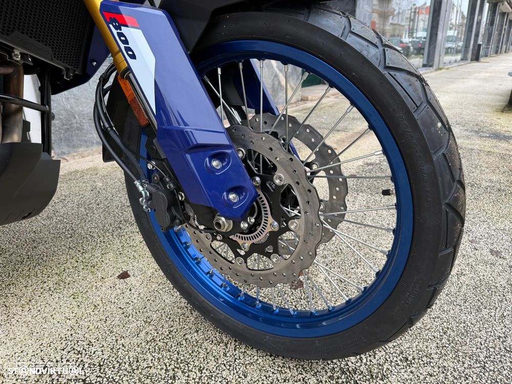 Suzuki DL V-STROM 800 DE CAMPANHA - DESDE 139€ Mês - 12