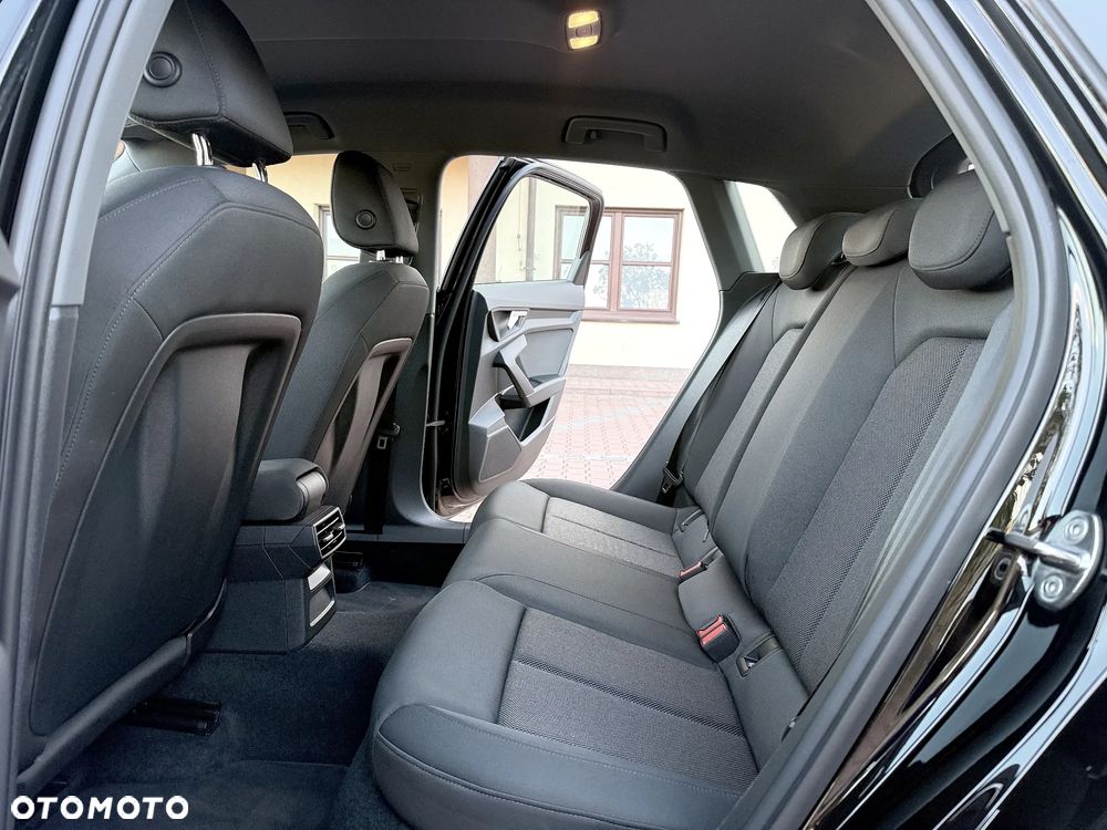 Audi A3 Sportback 35 TDI Advanced S tronic - 12