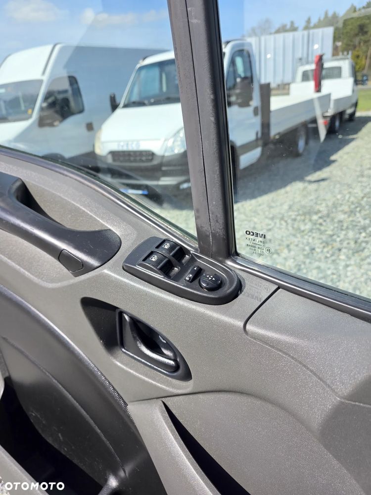 Iveco 35S13 2,3 HPI 130 KONNA SKRZYNIA 4,2M WEBASTO - 16