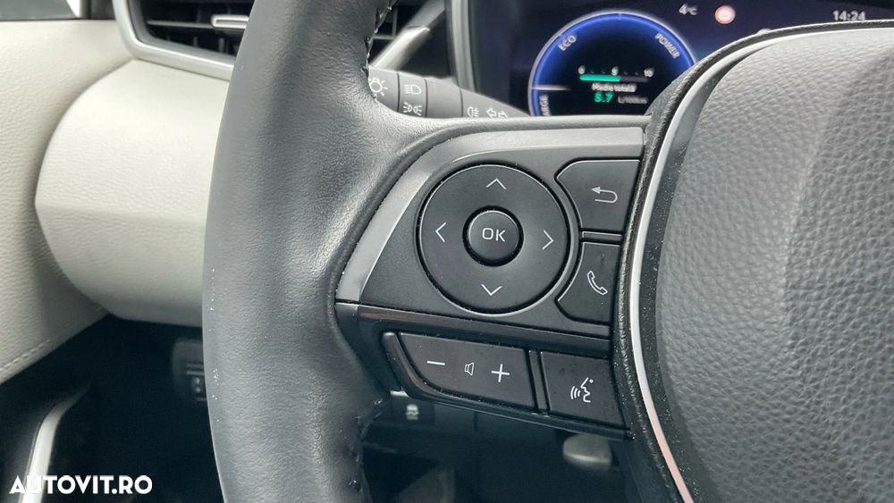 Toyota Corolla Sedan 1.8 HSD Exclusive - 31