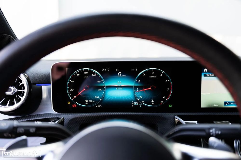 Mercedes-Benz A 180 7G-DCT AMG Line - 15