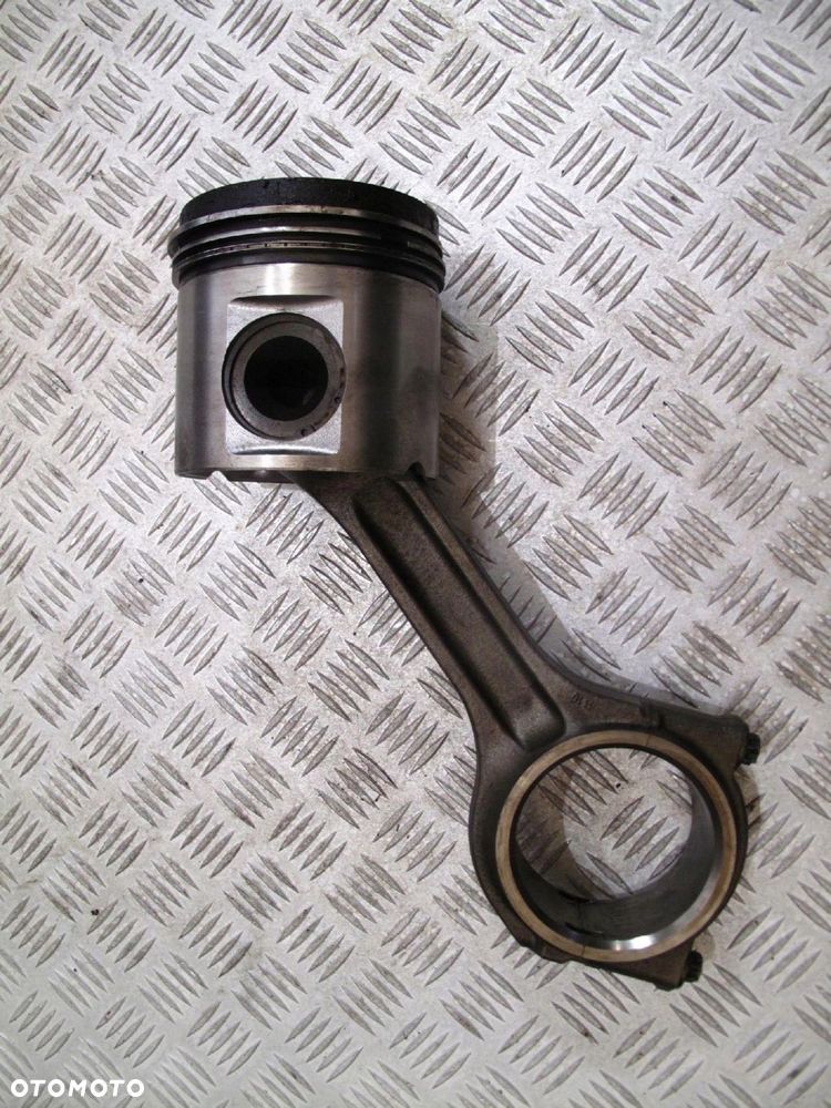 TŁOK Z KORBOWODEM SCANIA 480 EURO 4 NA 2 ŚRUBY - 1