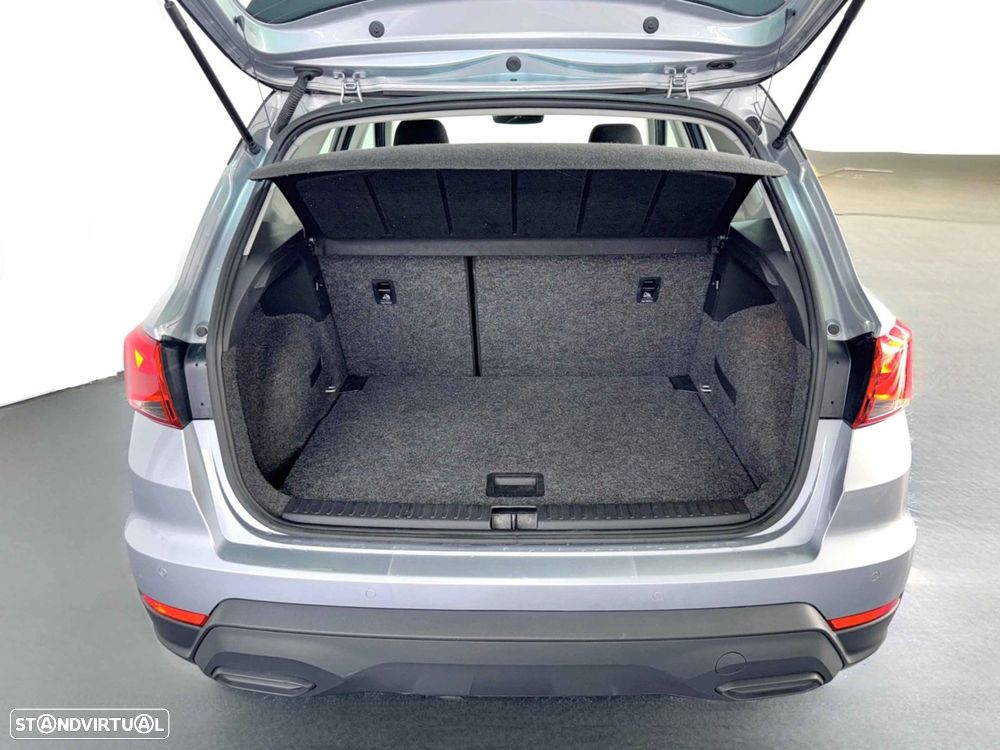 SEAT Arona 1.0 TSI Style DSG — fotografia 15