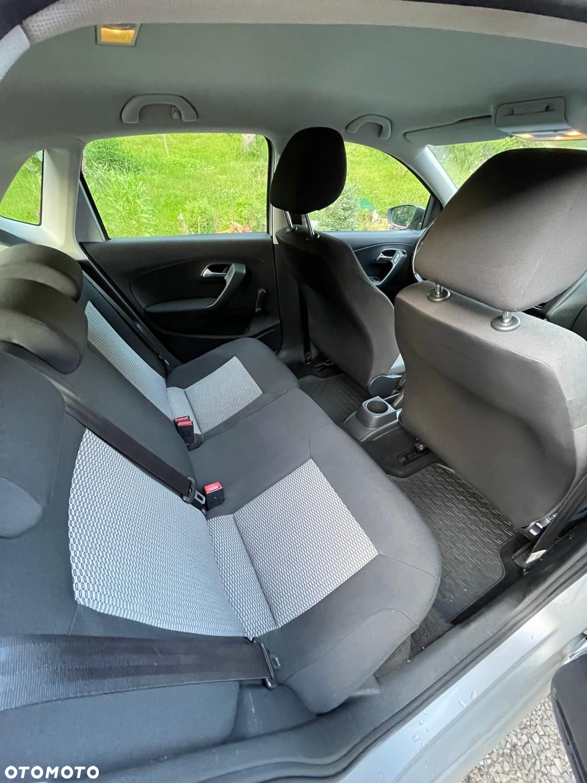 Volkswagen Polo 1.6 TDI DPF Comfortline - 11