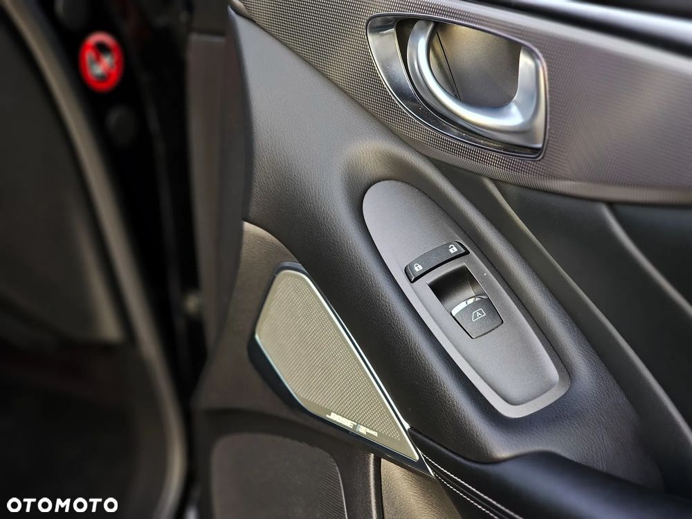 Infiniti Q50 2.0t Sport Tech EU6 - 22