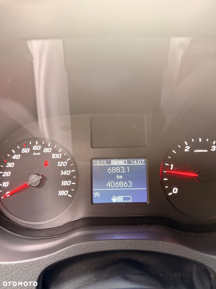 Mercedes-Benz SPRINTER - 34