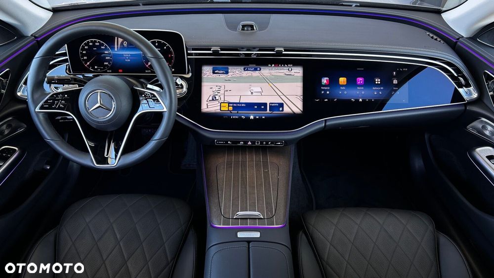 Mercedes-Benz Klasa E 220 d mHEV 4-Matic Exclusive 9G-Tronic - 14