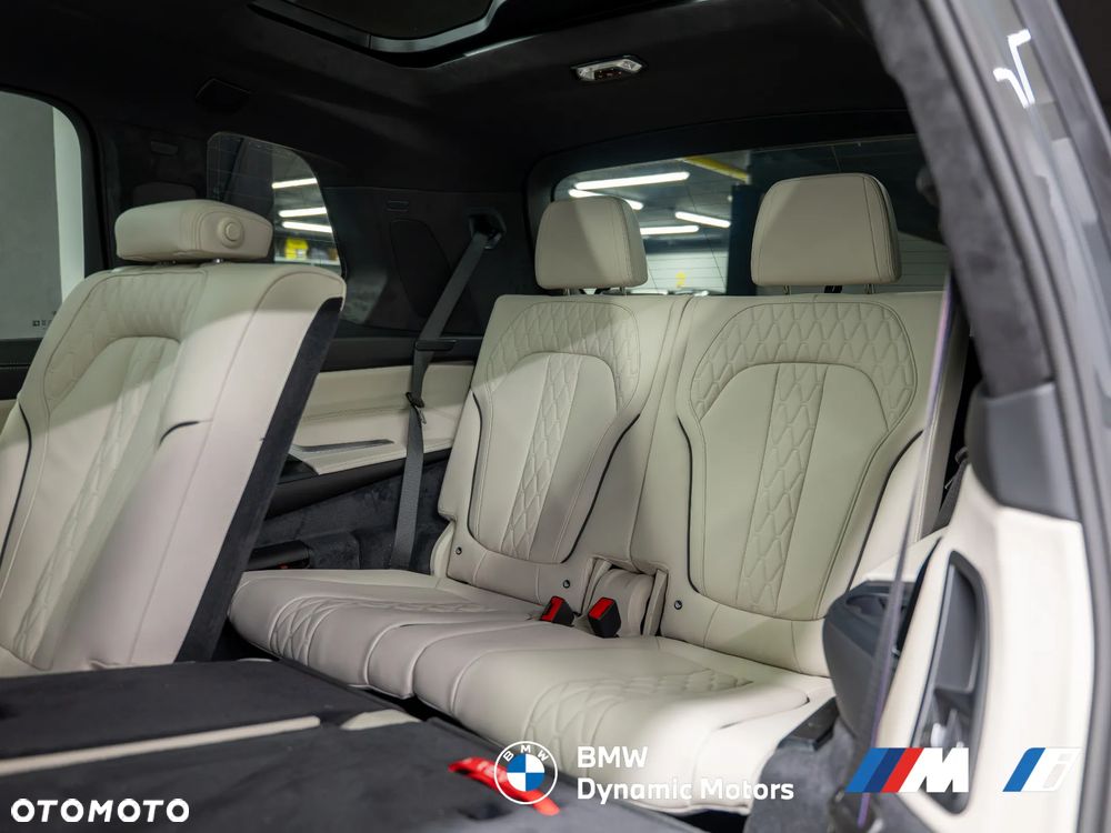 BMW X7 xDrive40d - 29