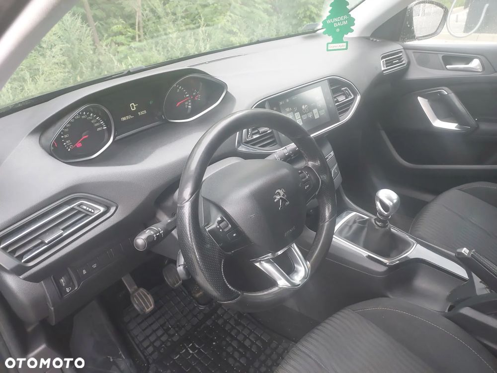 Peugeot 308 1.6 BlueHDi Active S&S - 11