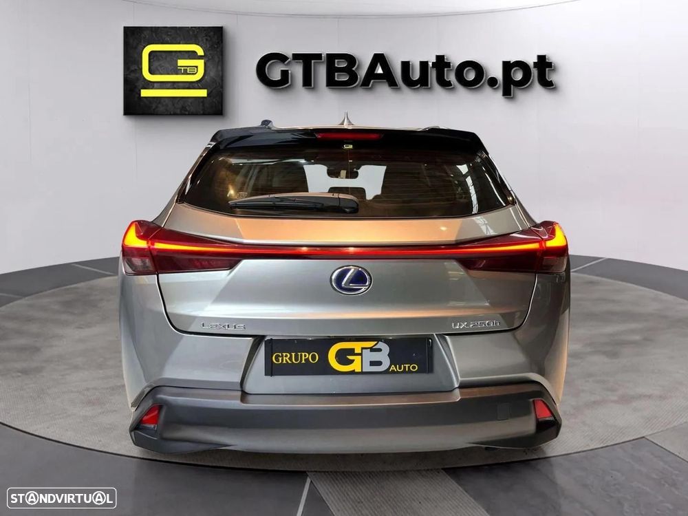 Lexus UX 250h Business - 7