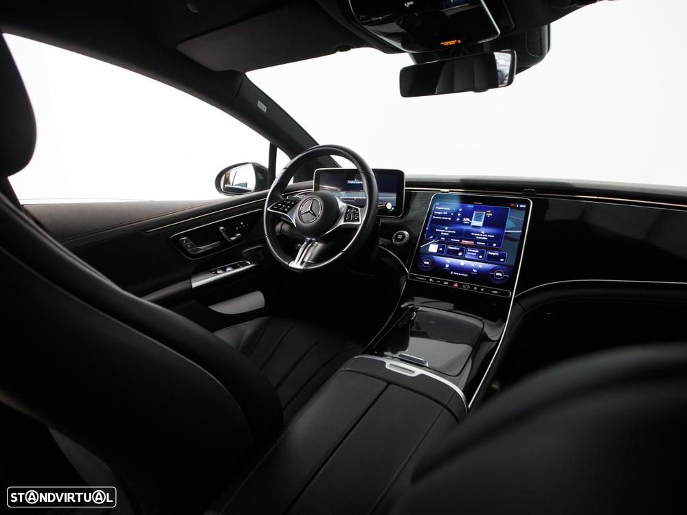 Mercedes-Benz EQE 350+ - 11
