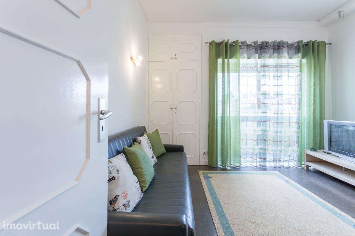 Apartamento com 1 quartos - localizado em Sé Porto - Grande imagem: 3/31