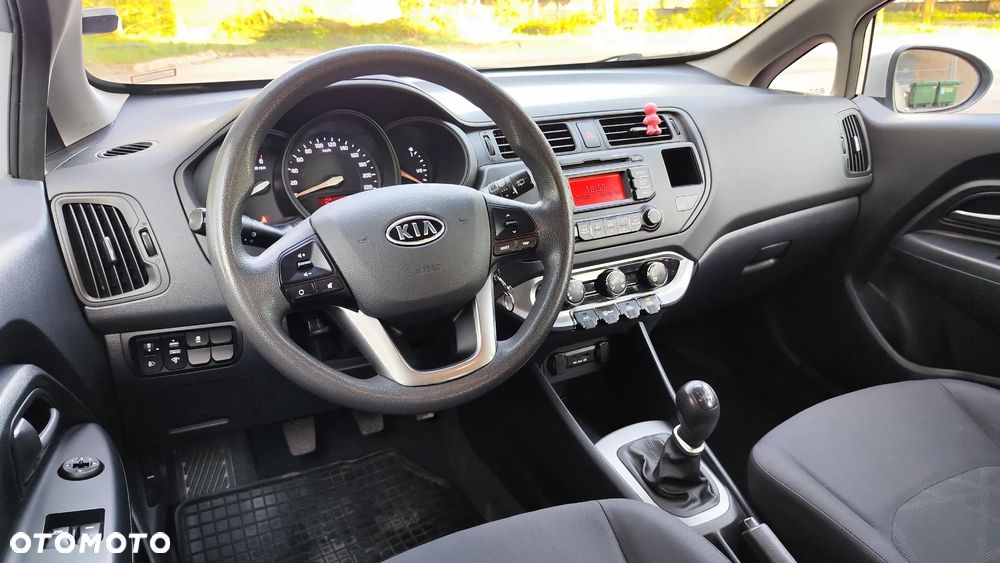 Kia Rio 1.4 Edition 7 - 19