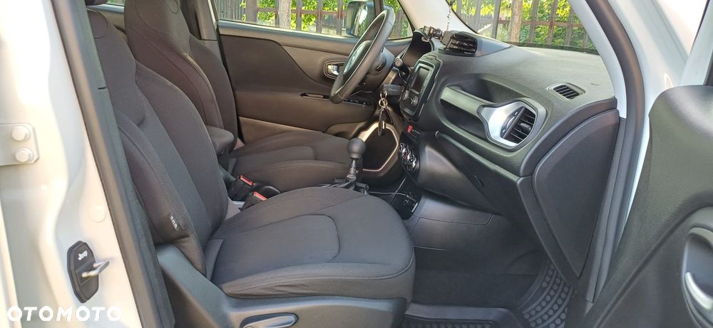 Jeep Renegade 1.6 E-TorQ Sport FWD - 12