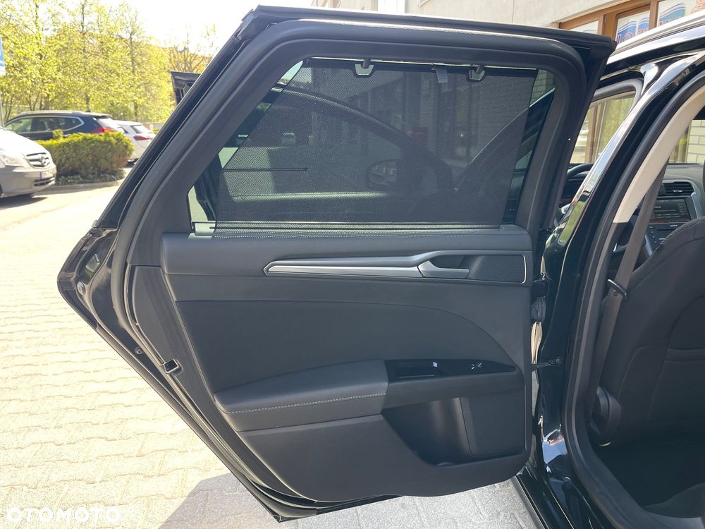 Ford Mondeo - 19
