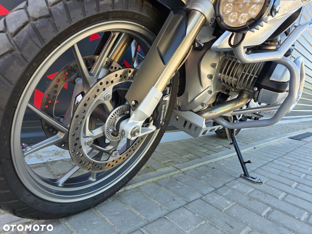 BMW R - 26