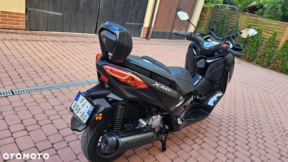 Yamaha X-max - 5