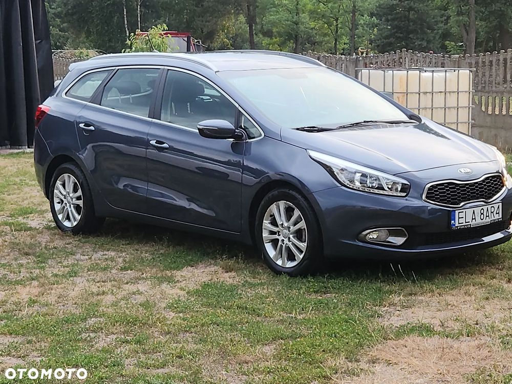 Kia Ceed 1.6 CRDi 128 Vision - 14