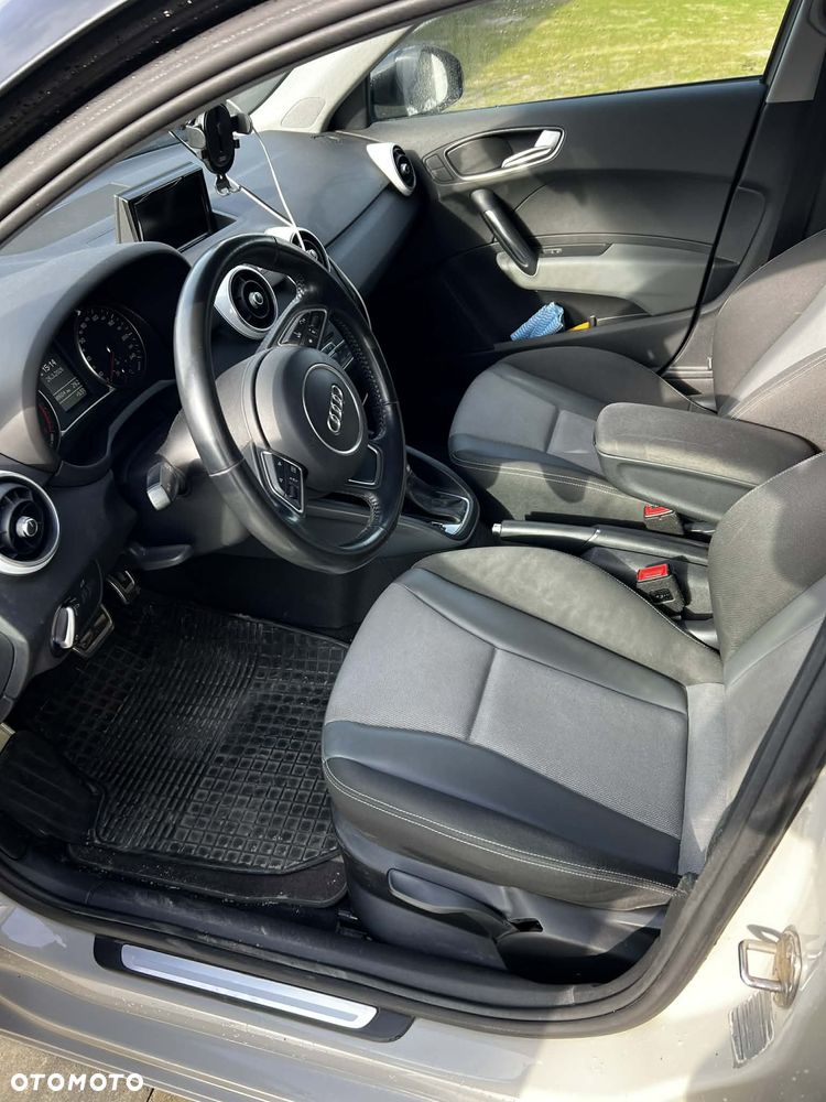 Audi A1 Sportback 1.0 TFSI ultra Design S tronic - 7