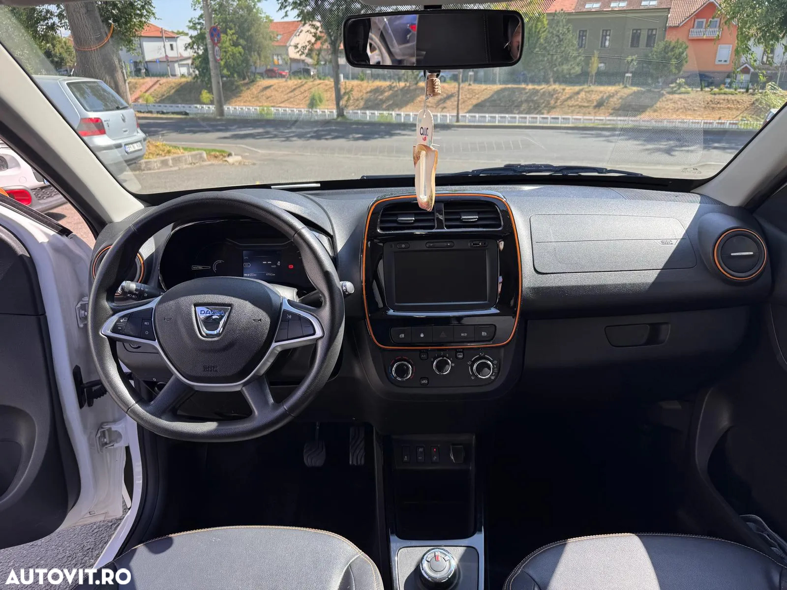 Dacia Spring - 6