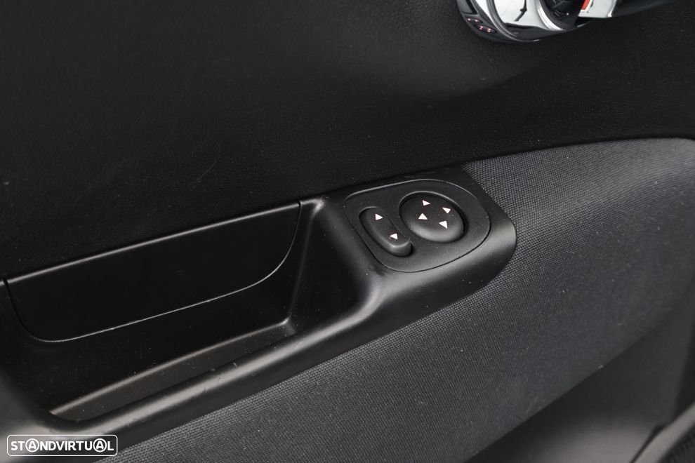 Fiat 500C 1.0 Hybrid - 24