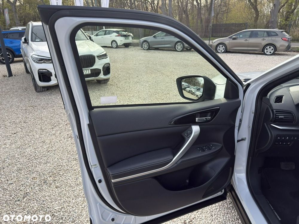 Mitsubishi Eclipse Cross - 15