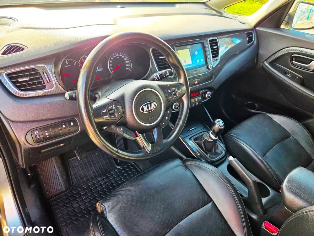 Kia Carens 1.7 CRDi 141 Edition 7 - 26