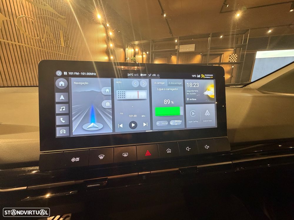 MG MG4 64 kWh XPower Luxury - 25